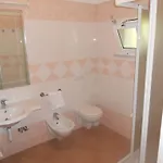 Hotel Angela &