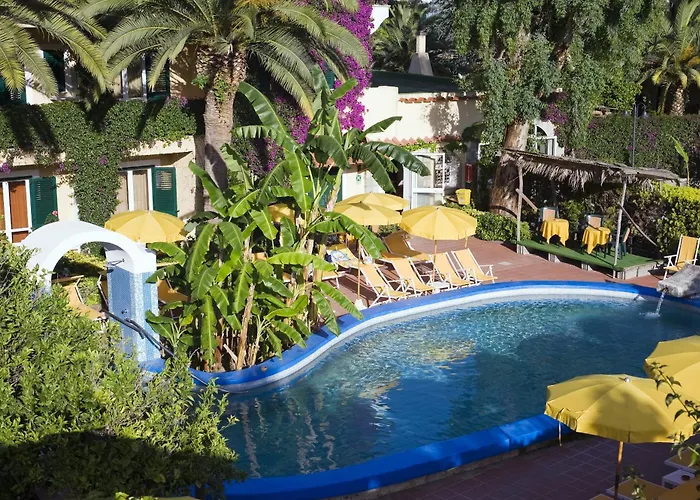 Angela Hotel&spa Hotell 3*